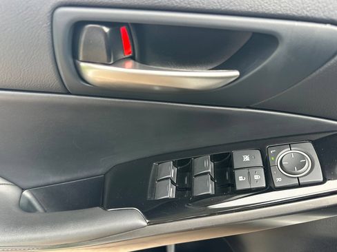 Certified 2023 Lexus IS 300 w/ Comfort Package RWD image 8