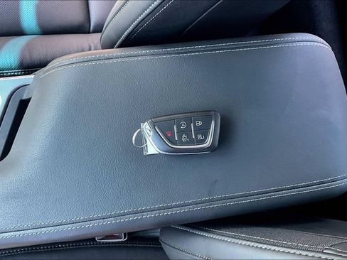 Used 2026 Cadillac CT4 Premium Luxury AWD/4WD image 35