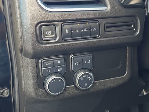 Used 2021 Chevrolet Tahoe LT AWD/4WD image 27