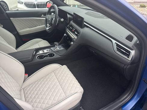 Used 2025 Genesis G70 3.3T Advanced w/ Sport Prestige Package image 24