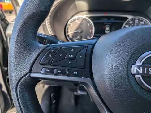 Used 2024 Nissan Sentra SV image 19