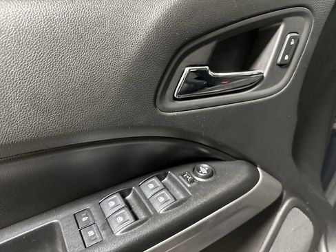 Used 2019 Chevrolet Colorado ZR2 w/ LPO, Premium Interior Package AWD/4WD image 20