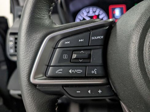 Used 2025 Subaru Outback Premium image 20