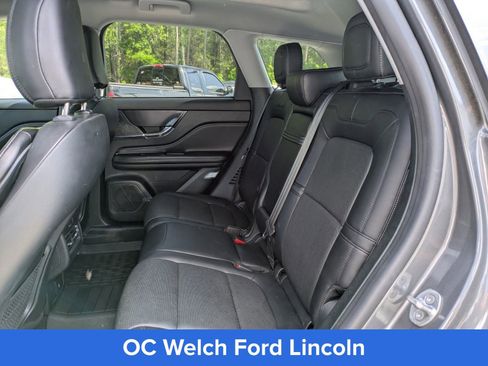 Certified 2021 Lincoln Corsair FWD w/ Premium Package image 9