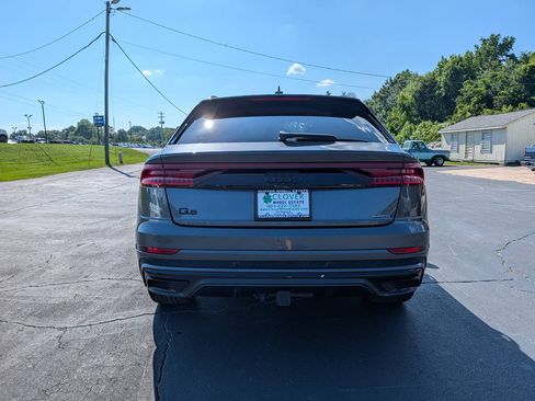 Used 2019 Audi Q8 Prestige AWD/4WD image 7