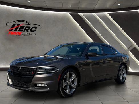 Used 2015 Dodge Charger R/T RWD image 8