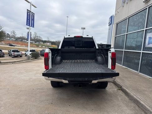 Used 2020 Ford F250 King Ranch w/ King Ranch Ultimate Package image 7