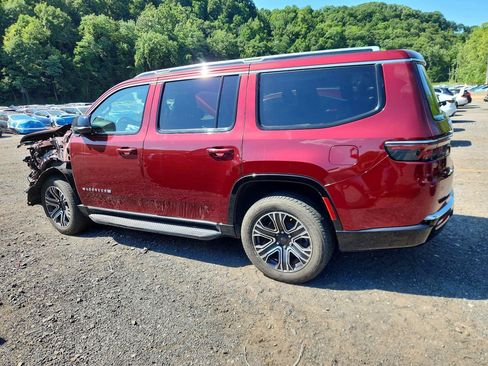 Used 2024 Jeep Wagoneer 4WD w/ Premium Group I image 4