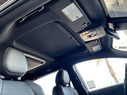 Used 2021 Toyota Sienna XSE w/ XSE Plus Package FWD image 14