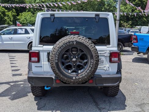 Used 2023 Jeep Wrangler Unlimited w/ Sun & Screen Package AWD/4WD image 6