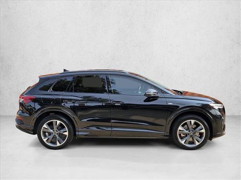 Certified 2023 Audi Q4 e-tron Prestige w/ Black Optic Package AWD/4WD image 4