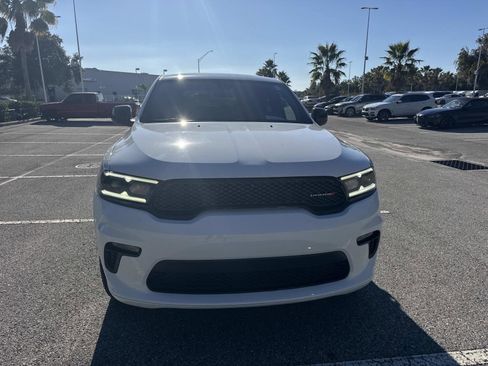 Used 2022 Dodge Durango SXT w/ Blacktop Package image 9