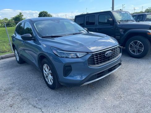 Used 2024 Ford Escape Active FWD image 3