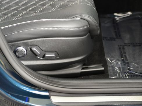 Used 2023 Genesis G80 3.5T Sport image 10