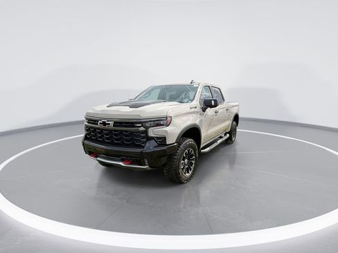 New 2026 Chevrolet Silverado 1500 ZR2 w/ LPO, Dark Essentials Package AWD/4WD image 4