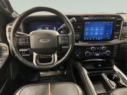 Used 2023 Ford F250 Platinum image 37