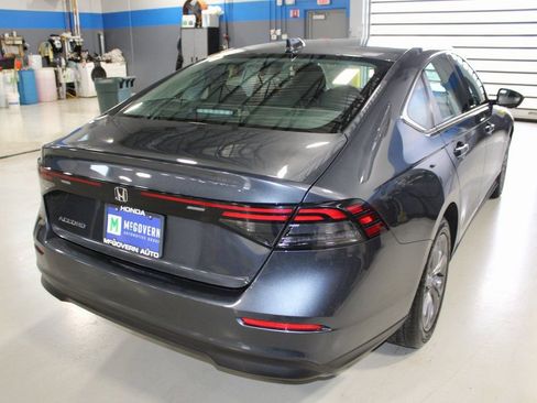 Used 2024 Honda Accord EX image 40