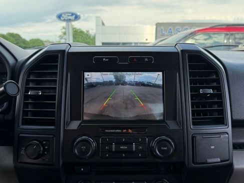 Used 2018 Ford F150 XL w/ Equipment Group 101A Mid AWD/4WD image 3
