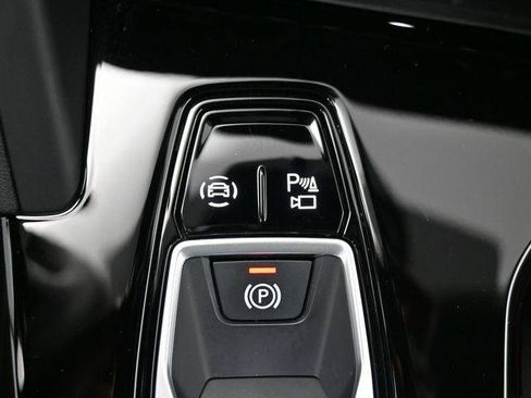 Certified 2025 Audi Q5 Premium Plus w/ Premium Plus image 26