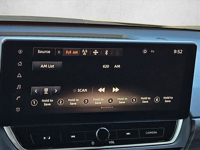 Used 2024 Nissan Altima 2.5 SL FWD image 11