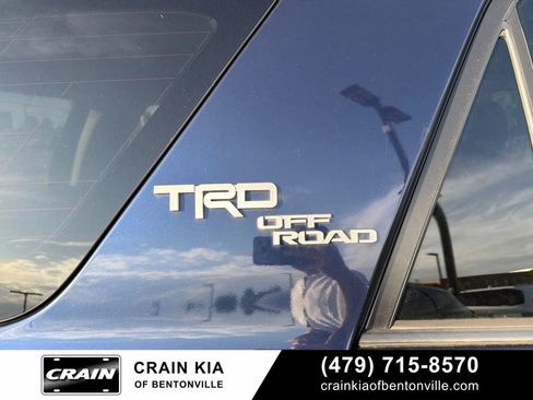 Used 2019 Toyota 4Runner TRD Off-Road AWD/4WD image 7