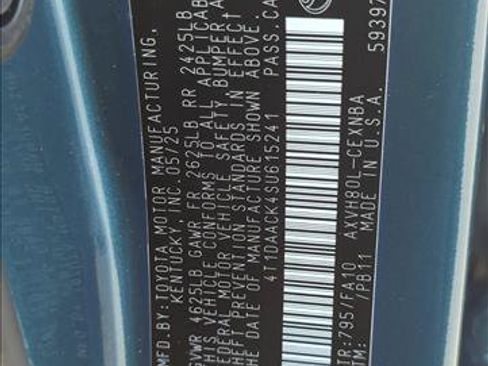 Used 2025 Toyota Camry LE w/ Convenience Package FWD image 24