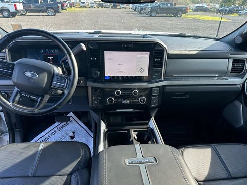Used 2025 Ford F350 Platinum AWD/4WD image 31