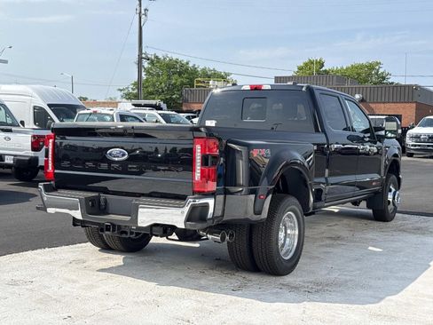 New 2026 Ford F350 Lariat w/ Lariat Ultimate Package AWD/4WD image 3
