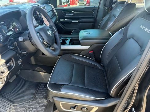 Used 2025 RAM 1500 Laramie AWD/4WD image 10