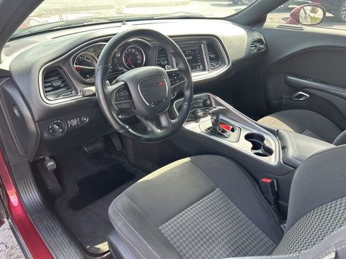 Used 2019 Dodge Challenger R/T RWD image 16
