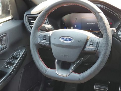 Used 2024 Ford Escape ST-Line w/ Tech Pack #1 AWD/4WD image 24
