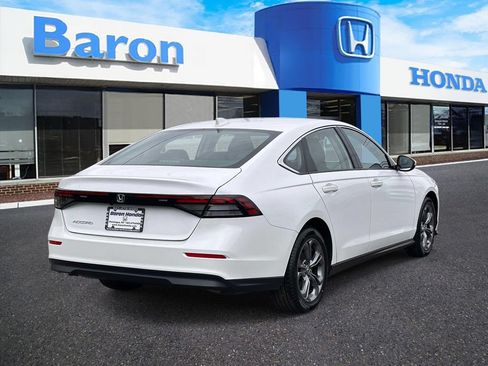 Used 2023 Honda Accord EX image 5