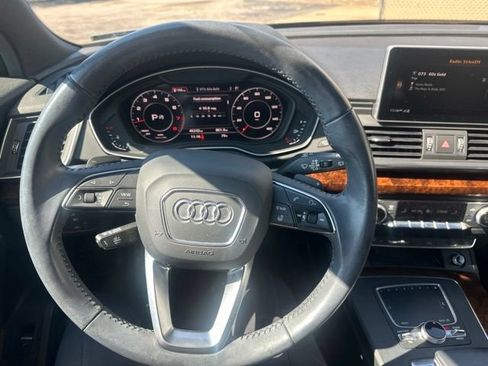 Used 2018 Audi Q5 2.0T Premium Plus AWD/4WD image 12