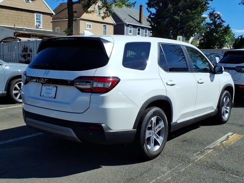 Certified 2023 Honda Pilot EX-L image 6
