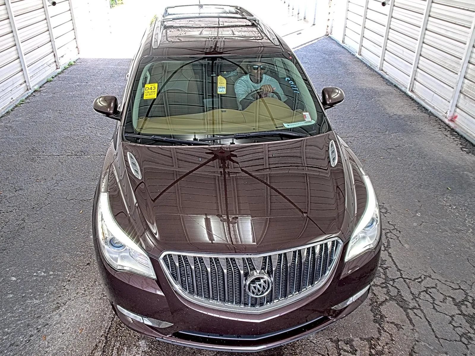 Used 2017 Buick Enclave Premium w/ Experience Buick Package FWD image 3