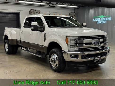 Used 2017 Ford F350 Lariat w/ Lariat Ultimate Package AWD/4WD image 1