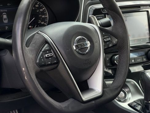 Used 2016 Nissan Maxima SR image 18
