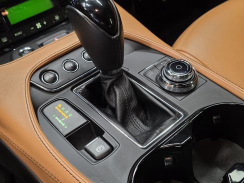 Used 2018 Maserati GranTurismo Sport image 30