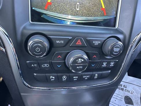 Used 2018 Jeep Grand Cherokee Limited AWD/4WD image 15
