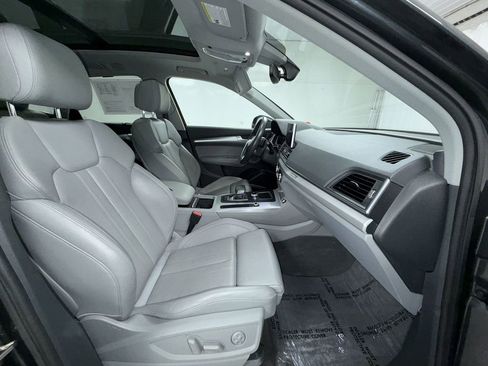 Used 2019 Audi Q5 2.0T Premium Plus w/ Premium Plus Package image 14