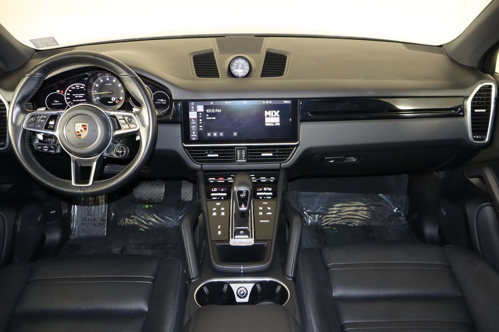 Used 2019 Porsche Cayenne E-Hybrid AWD/4WD image 13