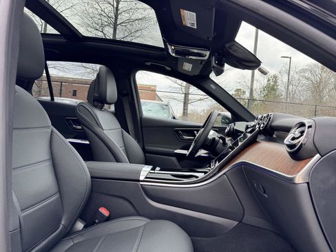 Certified 2025 Mercedes-Benz GLC 300 GLC 300 image 30