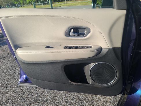 Used 2016 Honda HR-V EX-L image 25