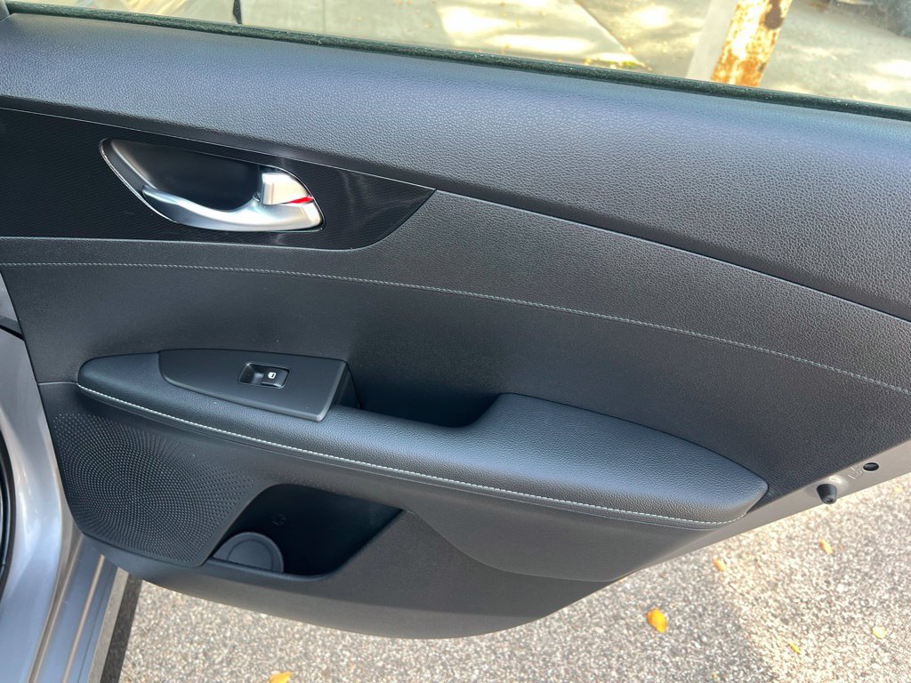 Certified 2024 Kia Forte GT-Line FWD image 14