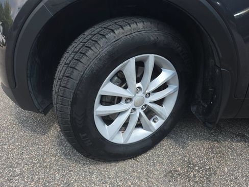Used 2018 Kia Sorento AWD image 30