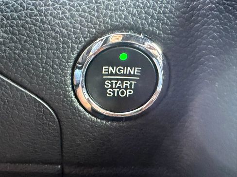 Used 2015 Lincoln Navigator 4WD image 47