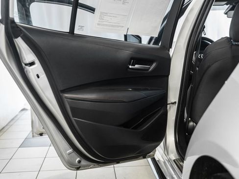 Used 2025 Toyota Corolla SE FWD image 27