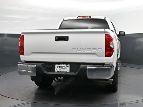 Used 2017 Toyota Tundra SR5 RWD image 7