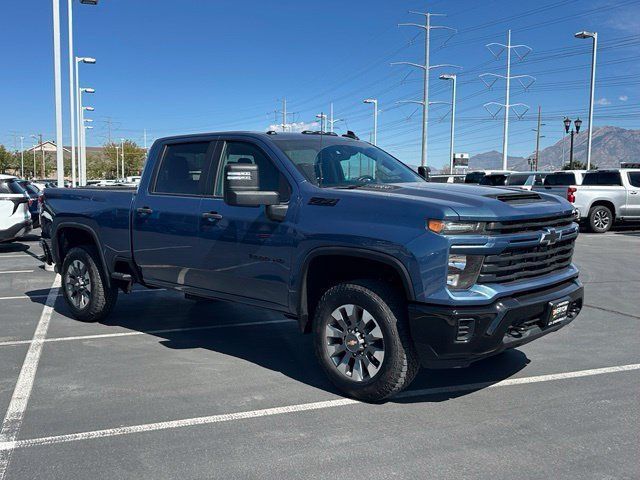 Used 2024 Chevrolet Silverado 2500 Custom w/ Custom Value Package AWD/4WD image 9