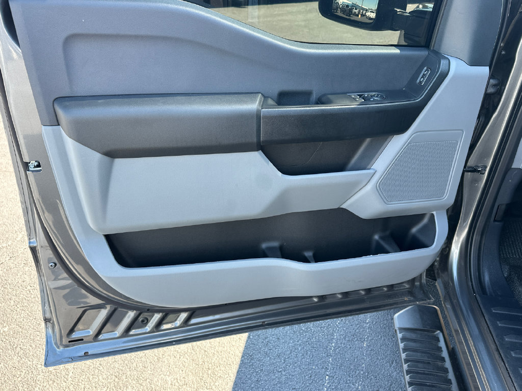 New 2025 Ford F250 XL w/ 360-Degree Camera Package RWD image 10